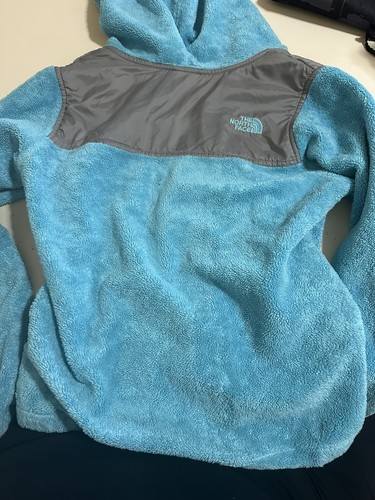 North face jacket girl - face, l